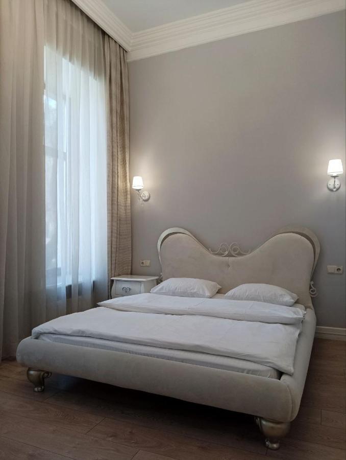 אודסה Hotel Menshikov מראה חיצוני תמונה