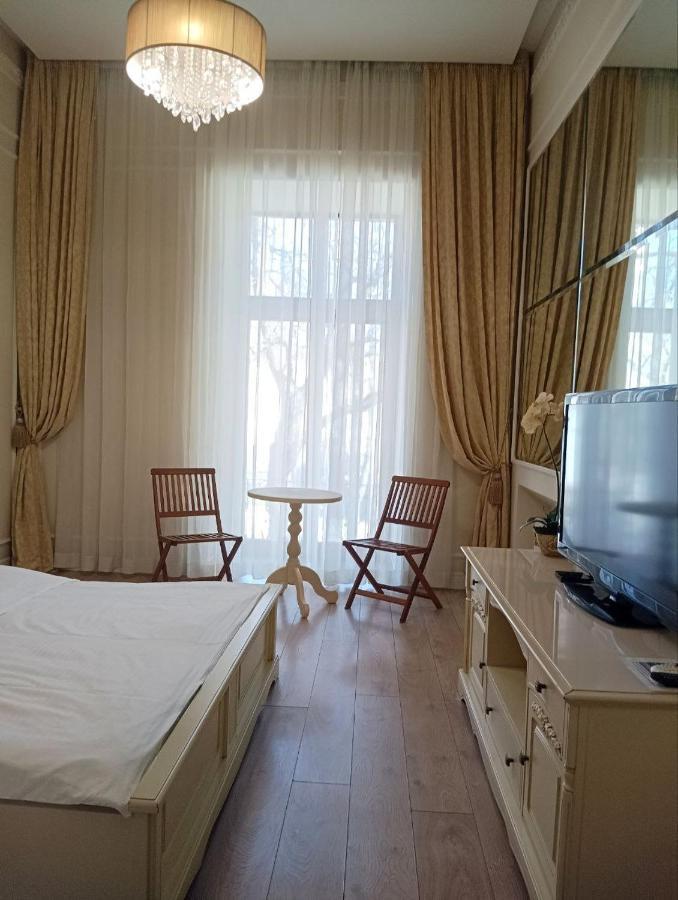 אודסה Hotel Menshikov מראה חיצוני תמונה