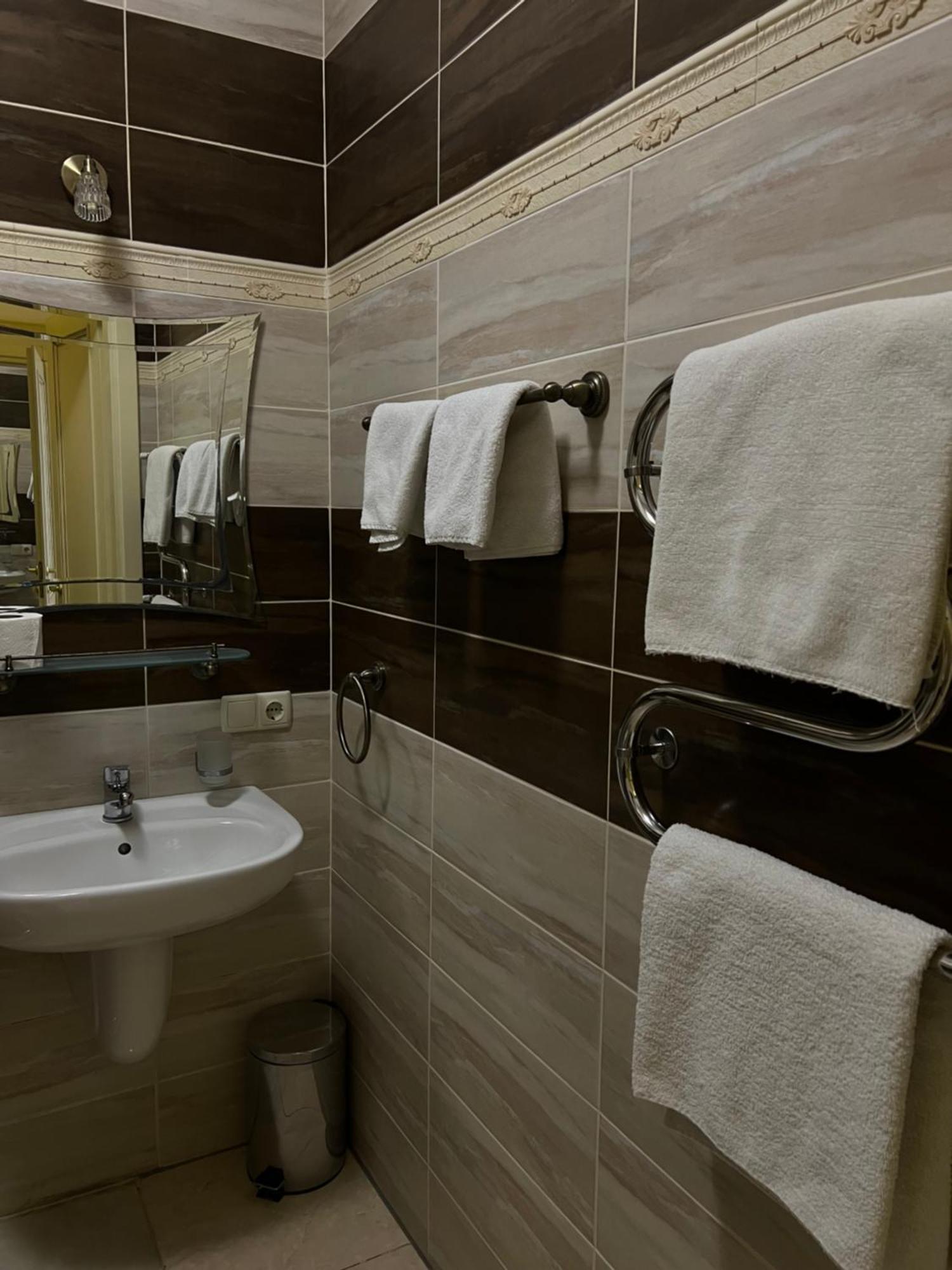 אודסה Hotel Menshikov מראה חיצוני תמונה