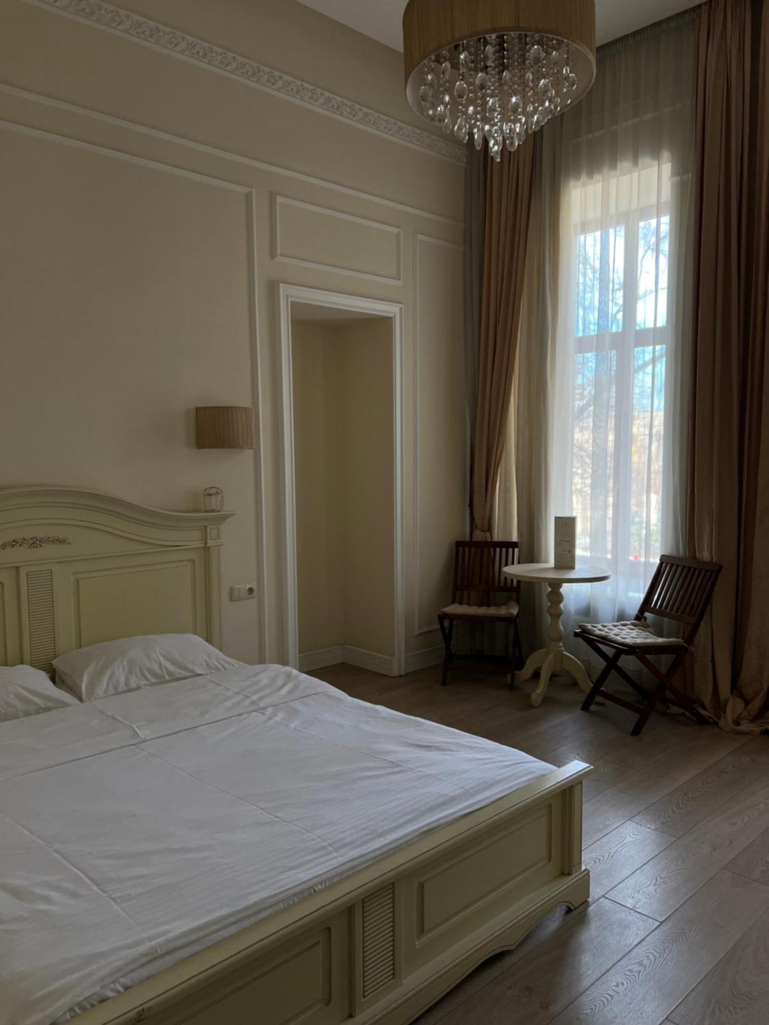 אודסה Hotel Menshikov מראה חיצוני תמונה
