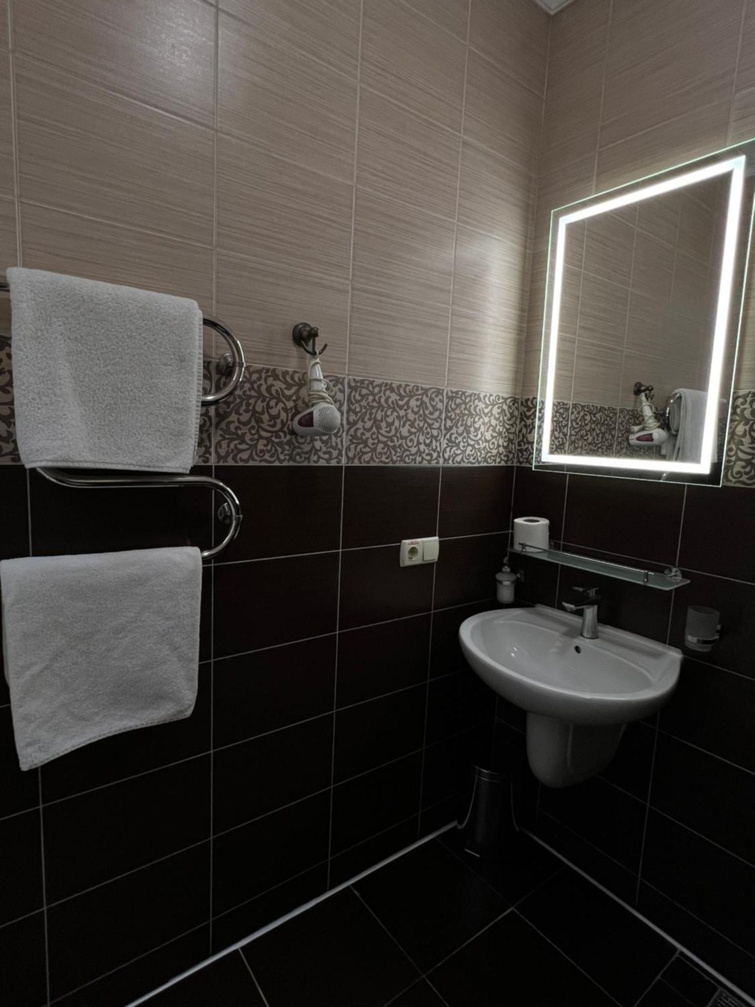 אודסה Hotel Menshikov מראה חיצוני תמונה