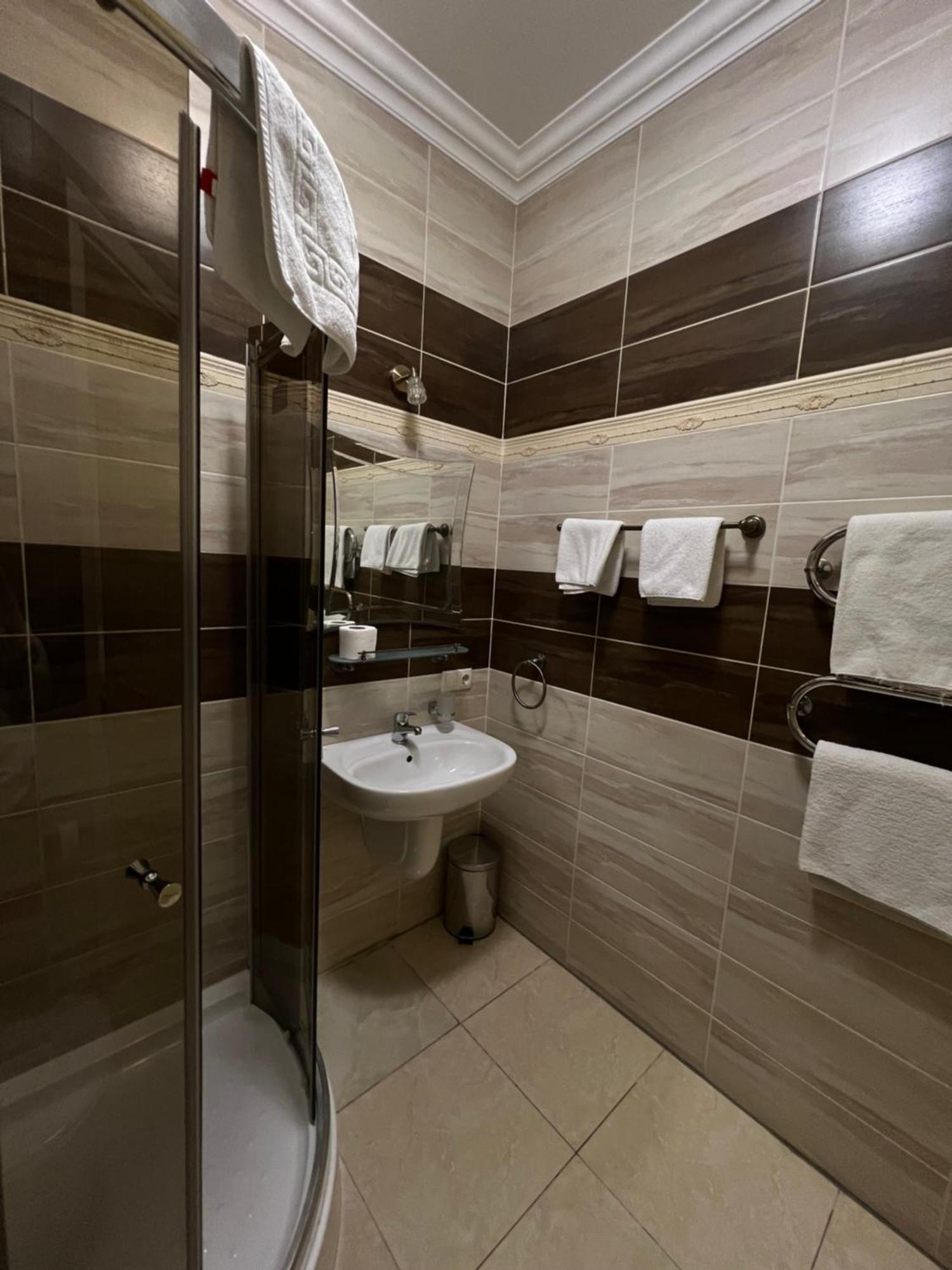 אודסה Hotel Menshikov מראה חיצוני תמונה