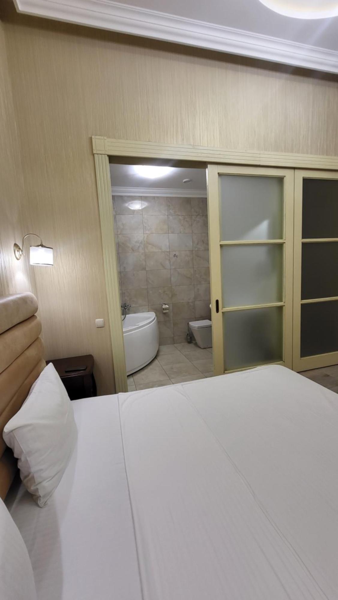 אודסה Hotel Menshikov מראה חיצוני תמונה