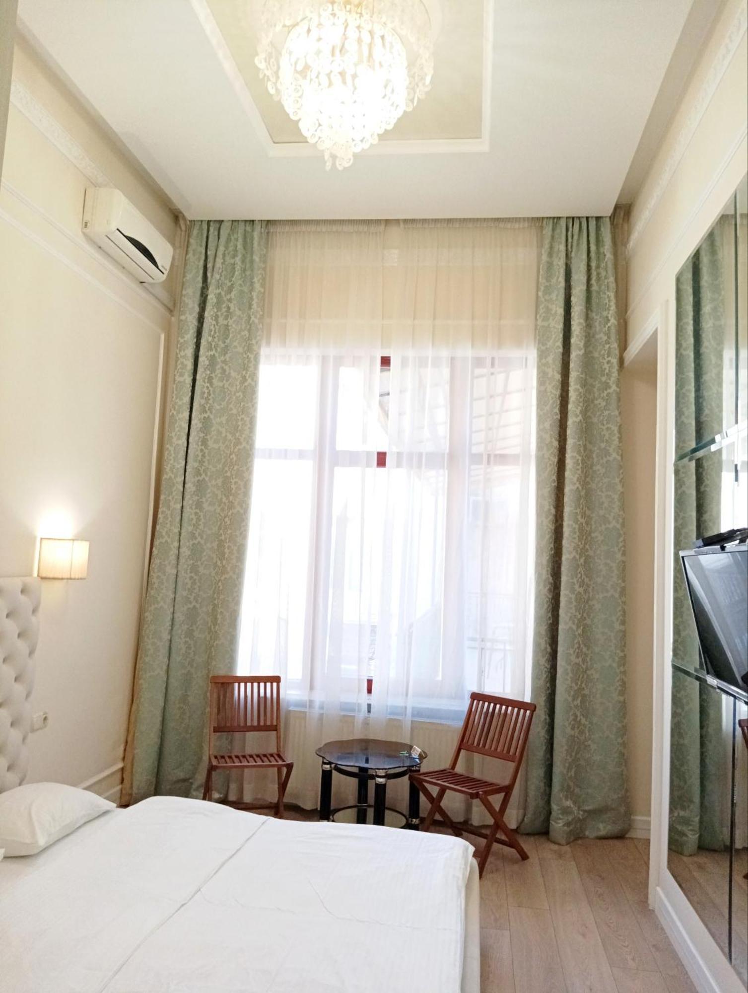 אודסה Hotel Menshikov מראה חיצוני תמונה